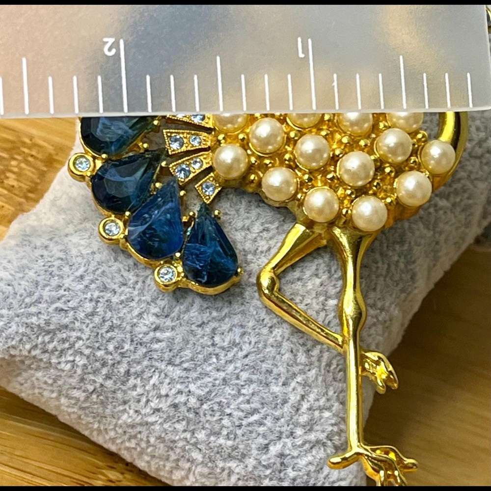 VTG RARE 1928 Elegant Gold and Blue Peacock Brooch - Picture 14 of 16